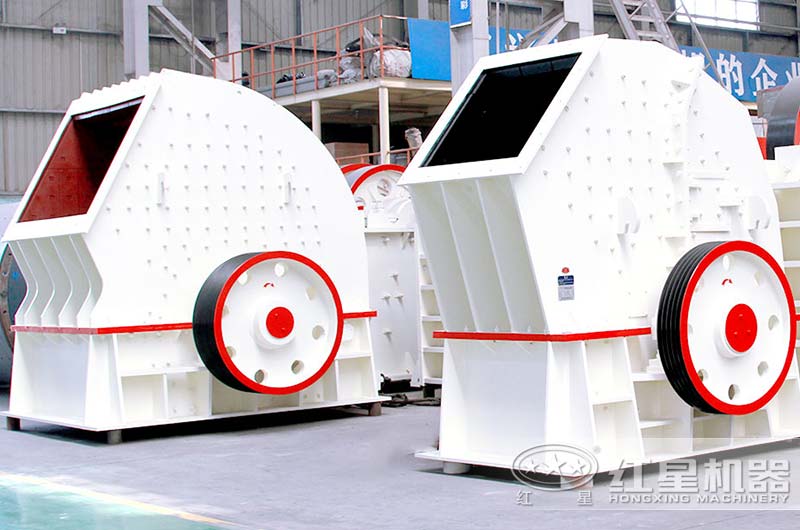 對比傳統錘破，一次成型單段錘破碎石強、出料更好