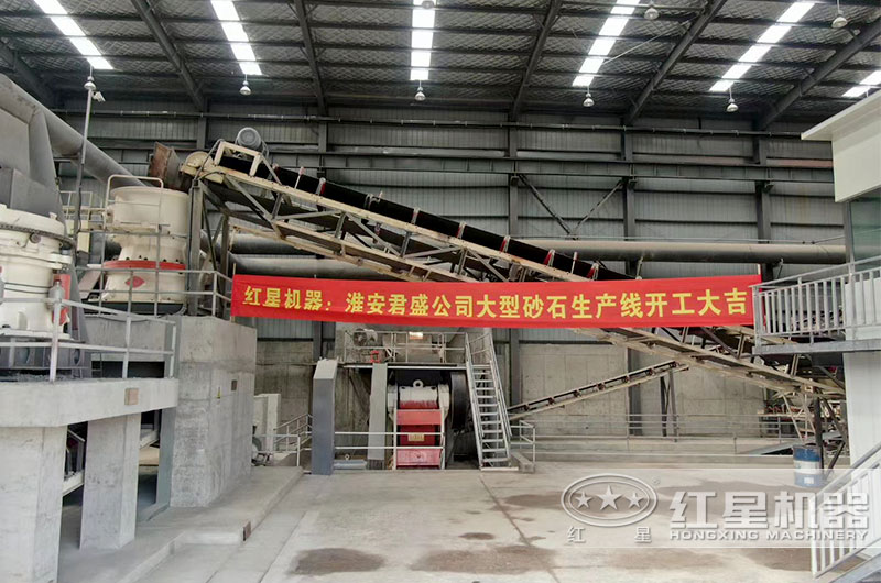 粉碎石頭的機(jī)器多少錢一臺(tái)？可以粉碎建筑垃圾嗎？